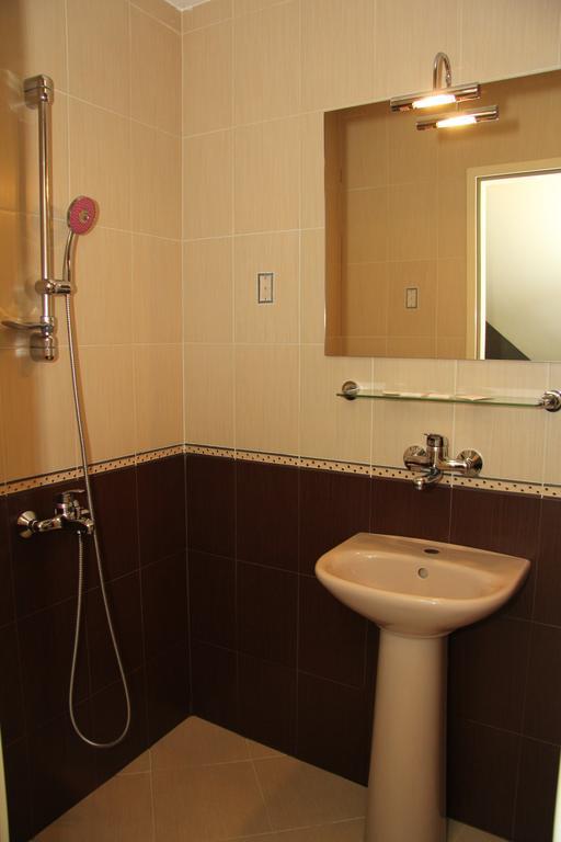 Hotel - Restaurant Chairite Sofia Ngoại thất bức ảnh
