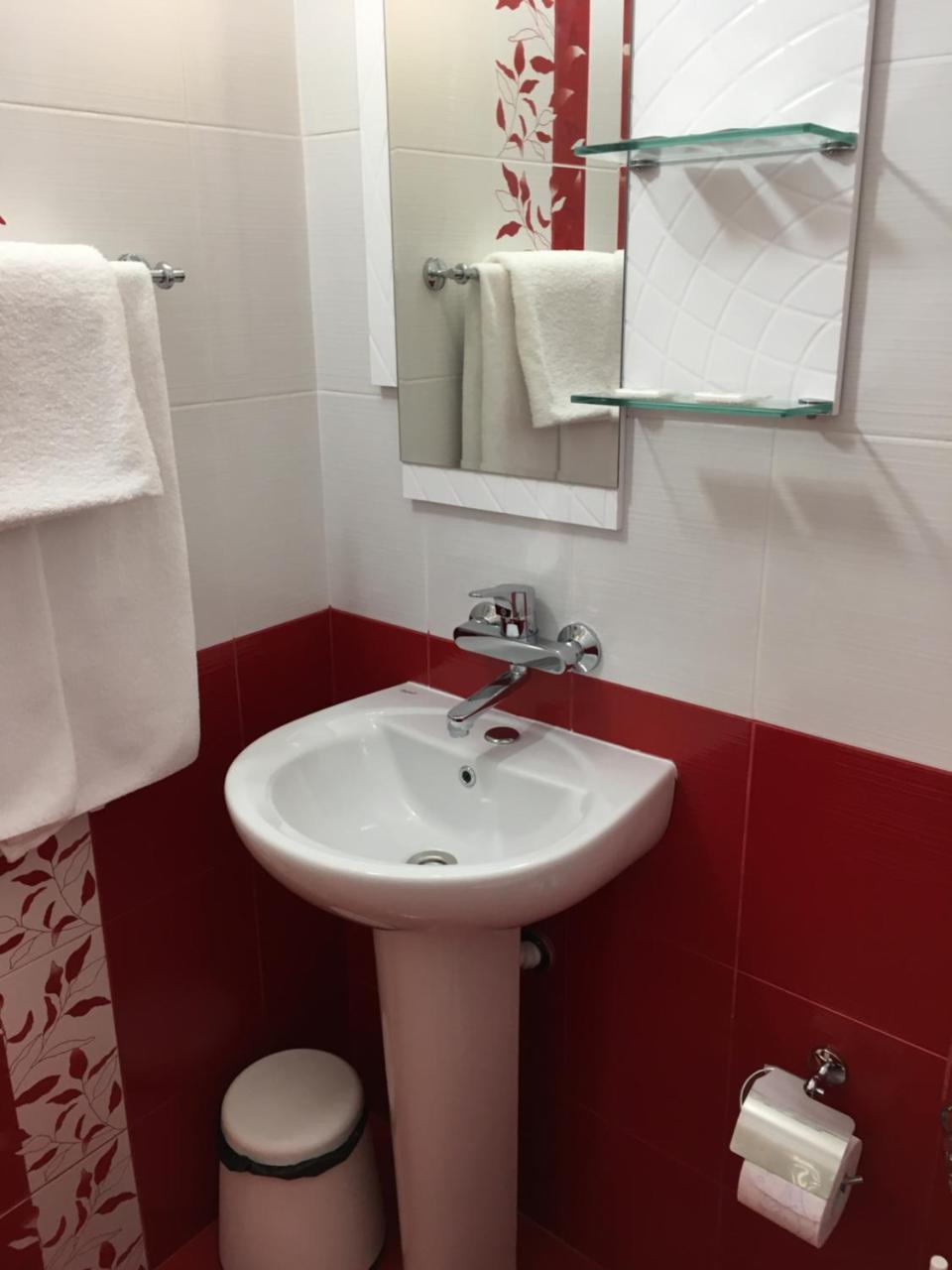 Hotel - Restaurant Chairite Sofia Ngoại thất bức ảnh